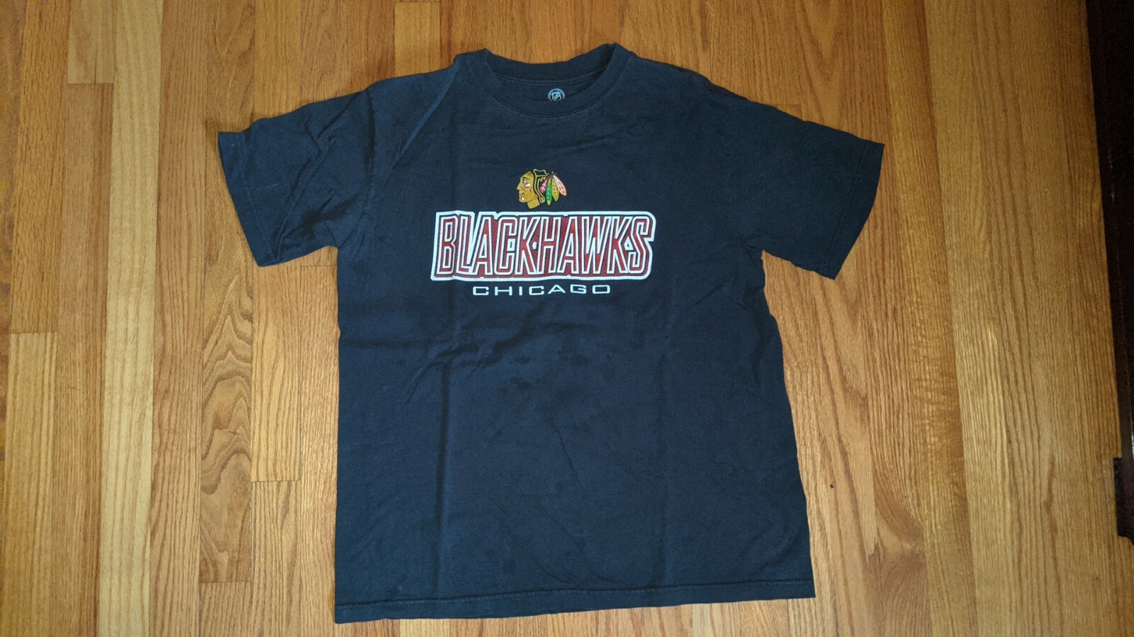 Chicago-Blackhawks-Indian-Hockey-Sports-Dark-Black-Tee-Large-Vintage-Rap-Tupac-235837838331