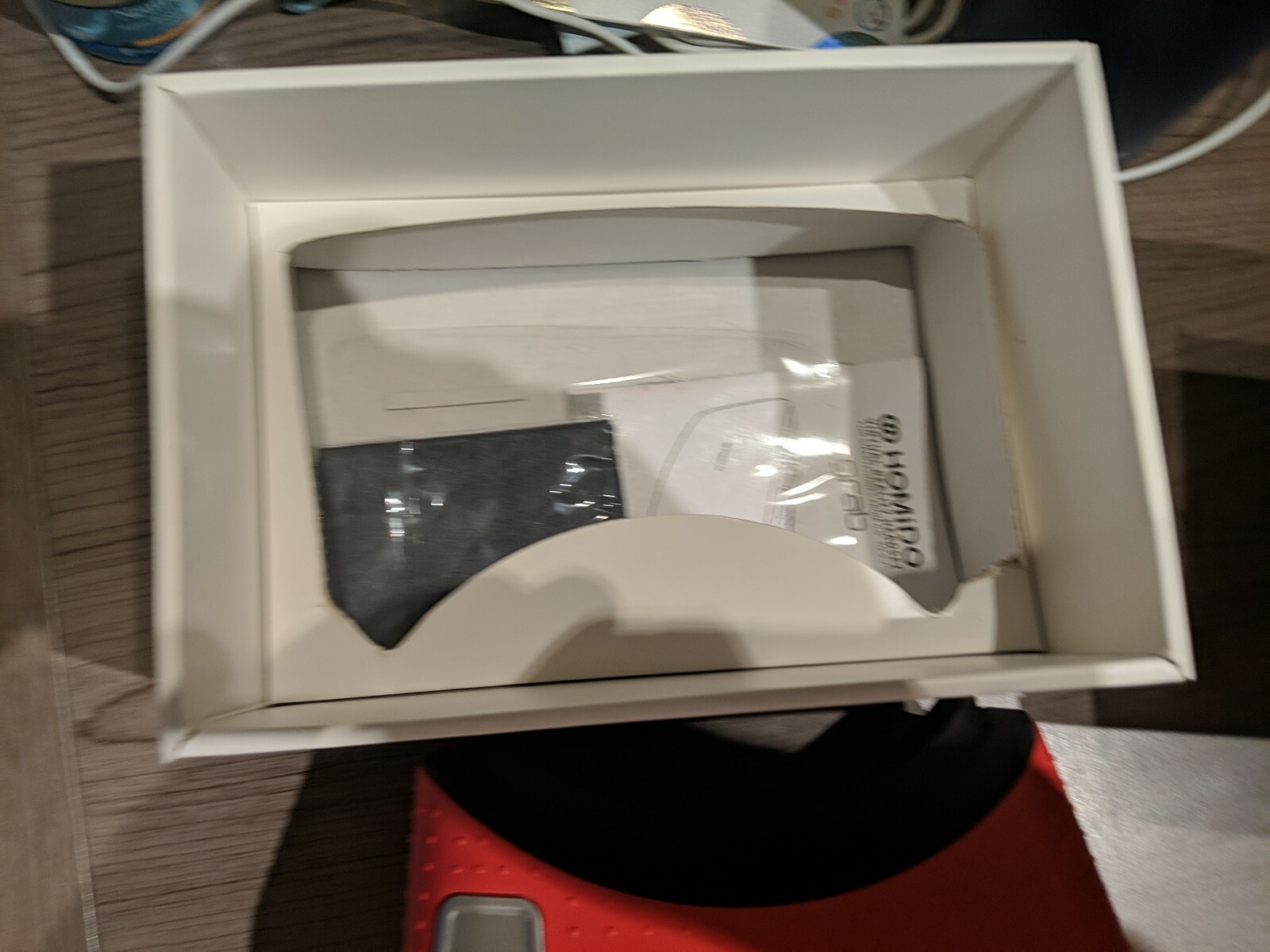 HOMiDO-Grab-Virtual-Reality-Headset-For-Smartphones-Works-With-Google-Cardboard-234987543881-5