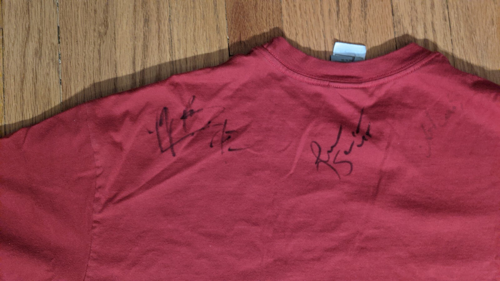 Vintage-Rap-Nike-Elite-Basketball-Tee-Red-Dri-Fit-Large-Autograph-Basketball-AOP-235837838321-3