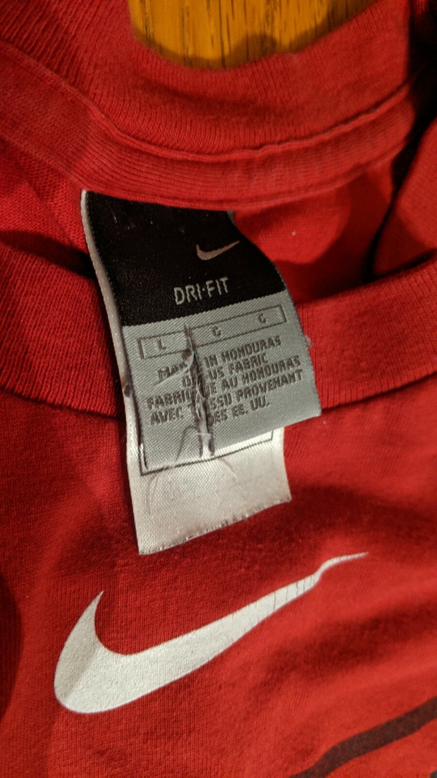 Vintage-Rap-Nike-Elite-Basketball-Tee-Red-Dri-Fit-Large-Autograph-Basketball-AOP-235837838321-4