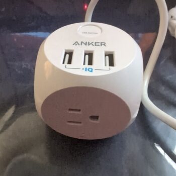 Anker 321 PowerPort Cube - A2763 - 3 AC Outlets and 3 USB Ports - White