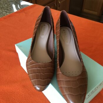 Easy Spirit Women's Evolve Robin Pump Medium Brown Heels