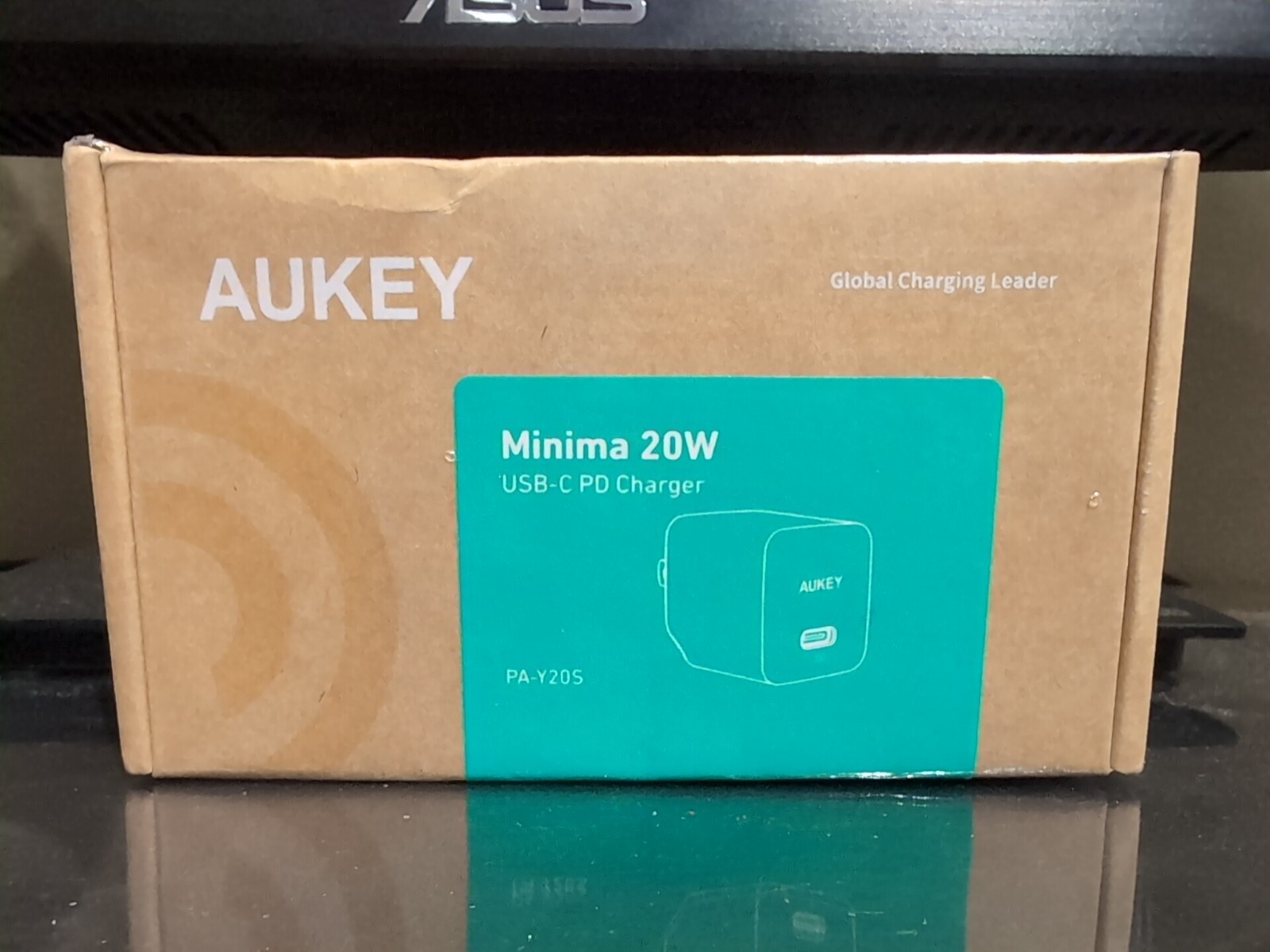 AUKEY-Minima-20W-USB-C-PD-Charger-PA-Y20S-235449776007-2