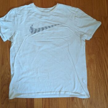 The Nike Tee Gray White Swoosh Extra Large XL